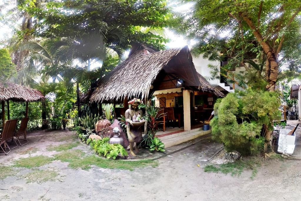 Bamboo Bungalows Resthouse Balabag  Bagian luar foto