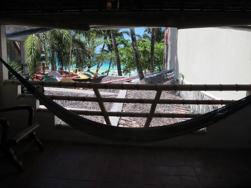 Bamboo Bungalows Resthouse Balabag  Bagian luar foto